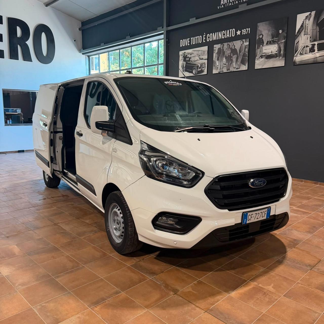 CUSTOM 2.0 L2H1 DOPPIA PORTA LAT