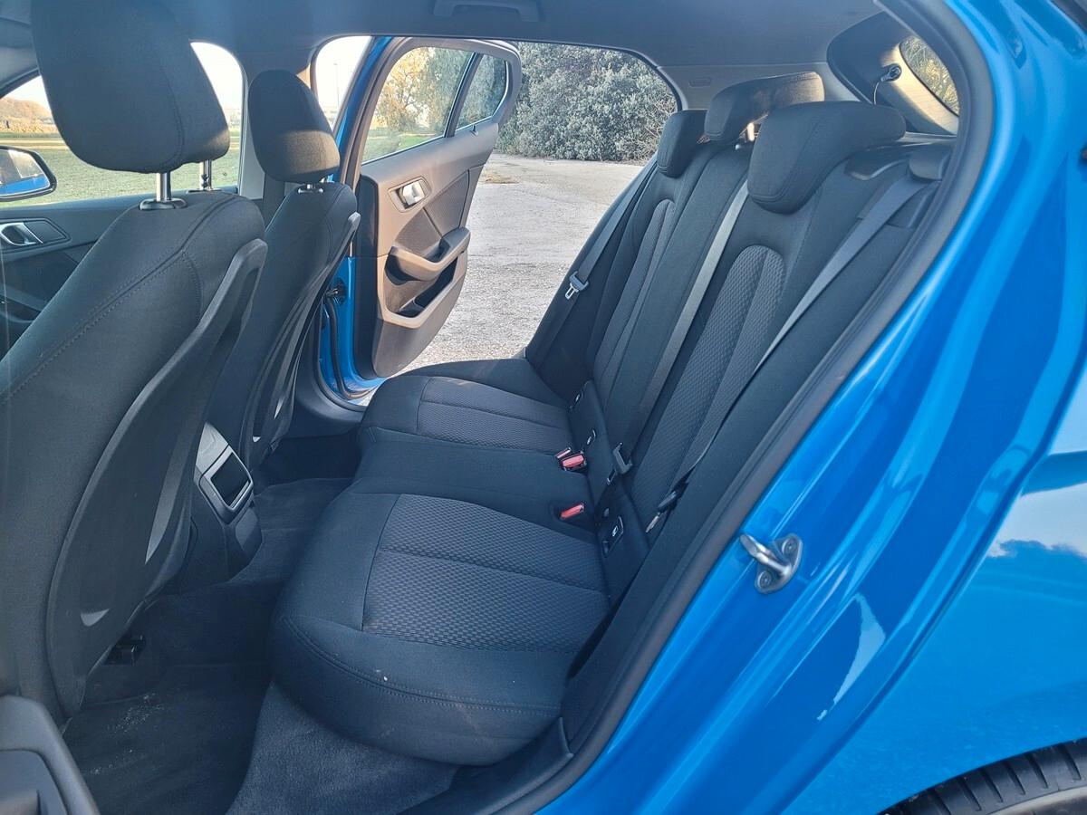 Bmw 116d 5p. Msport Exterior