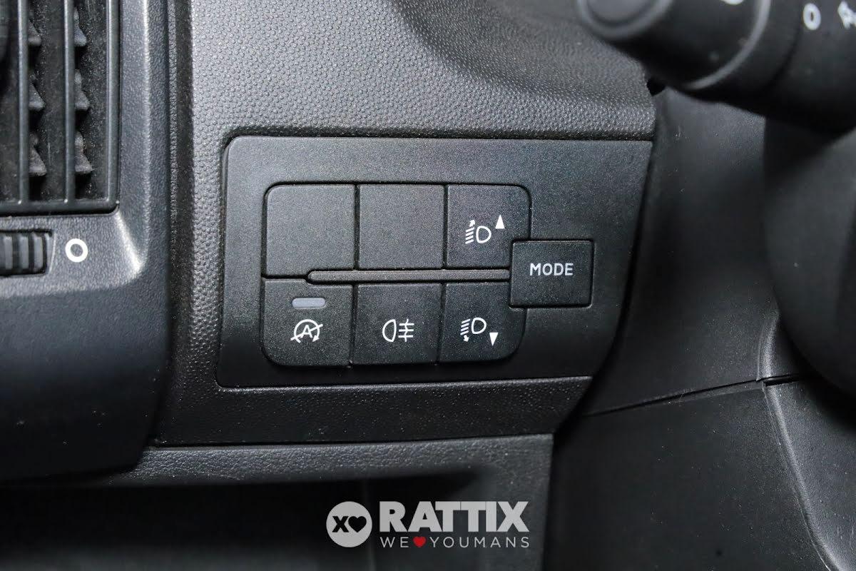 Peugeot Boxer 330 2.2 BlueHDI 140CV L2H2 (IVA ESCLUSA)