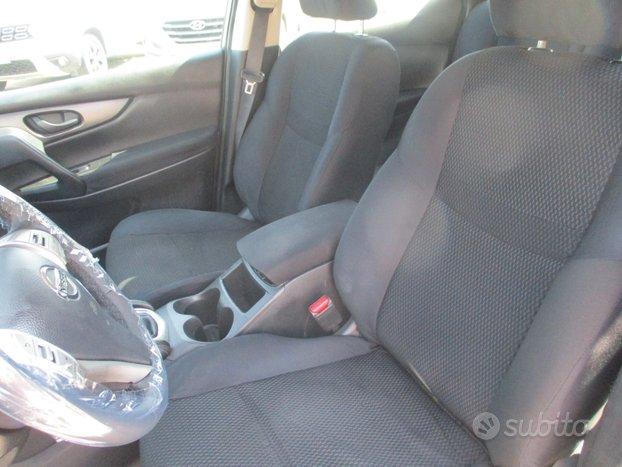 Nissan Qashqai QASQHAI 1.2 DIG-T ACENTA 115CV E5 1