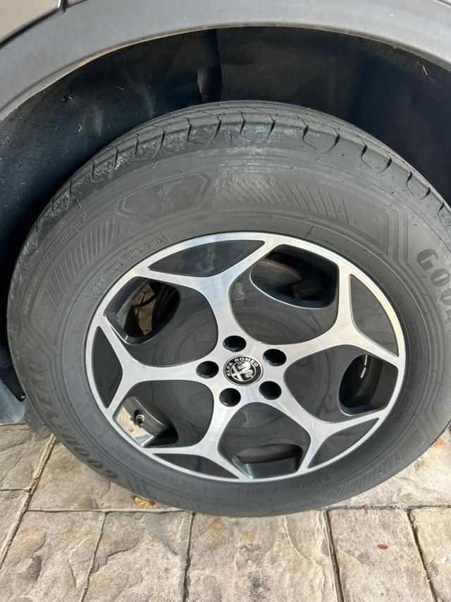 ALFA ROMEO Stelvio 2.2 Turbodiesel 190 CV AT8 Q4 Super Business