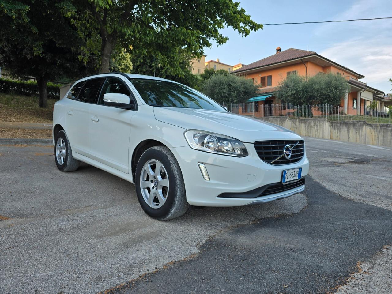 Volvo XC 60 XC60 D5 AWD Kinetic