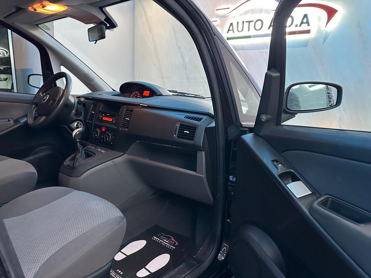 Fiat Idea 1.2 16V BlackLabel