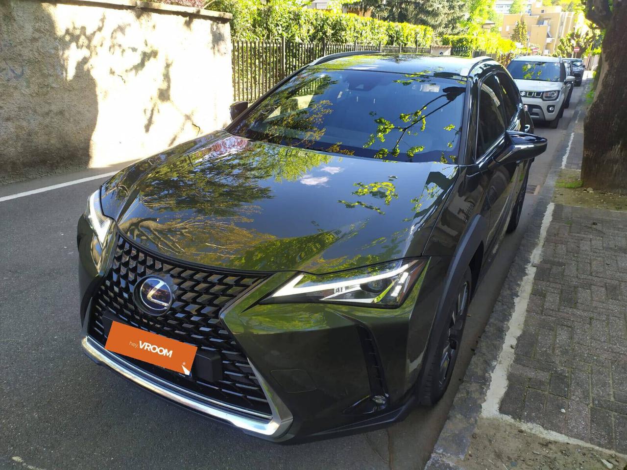 Lexus UX UX Hybrid Executive