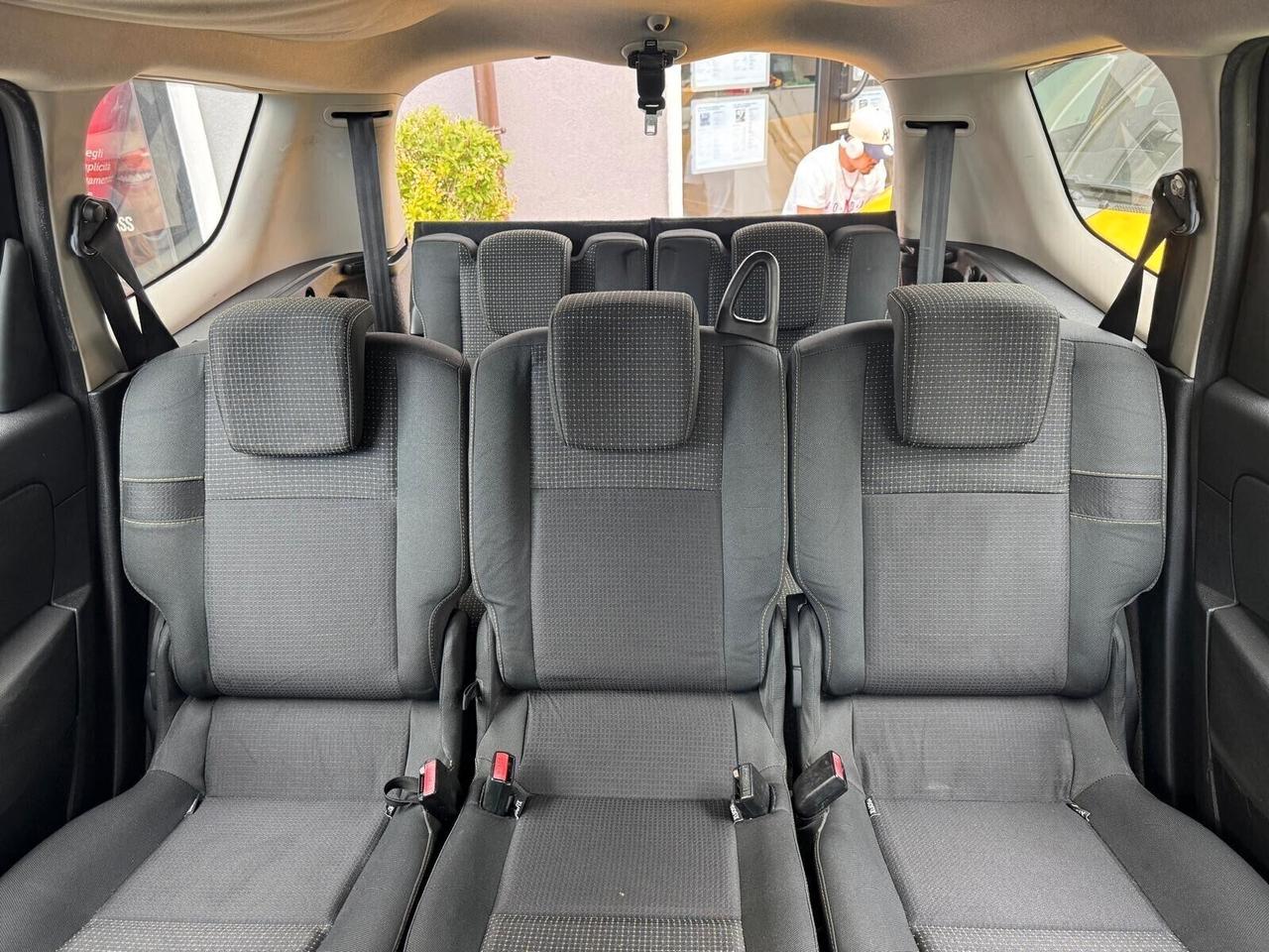 RENAULT SCENIC 1.5 dCi 110cv 7 POSTI NEOPAT