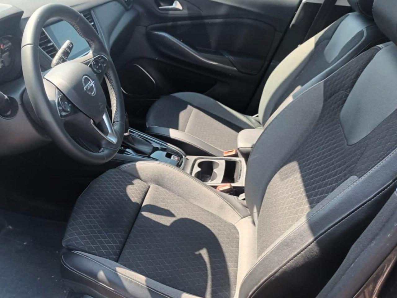 Opel Grandland X 1.5 diesel Ecotec Start&Stop aut. Design Line