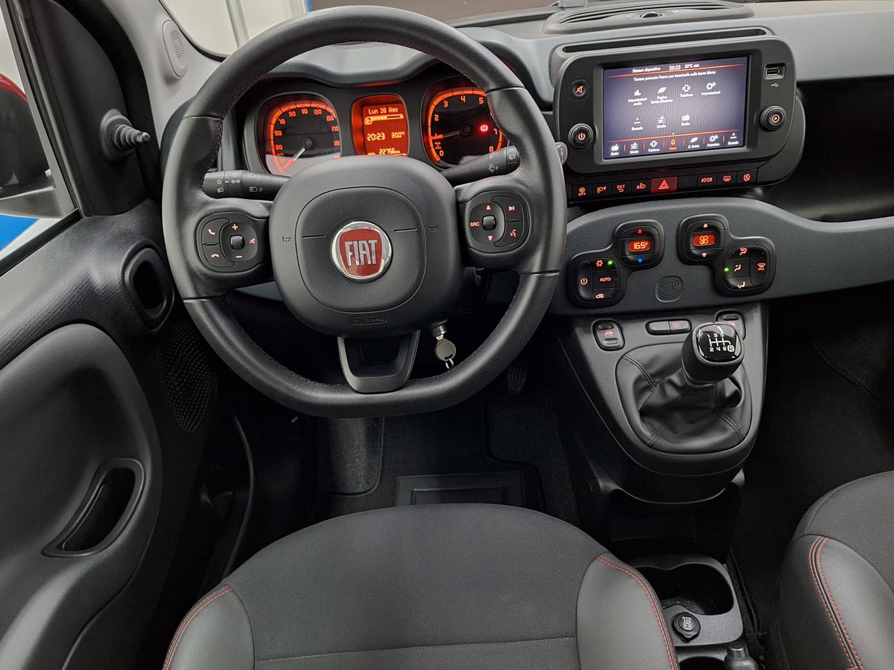 Fiat Panda Cross Red 1.0 FireFly 70cv Hybrid