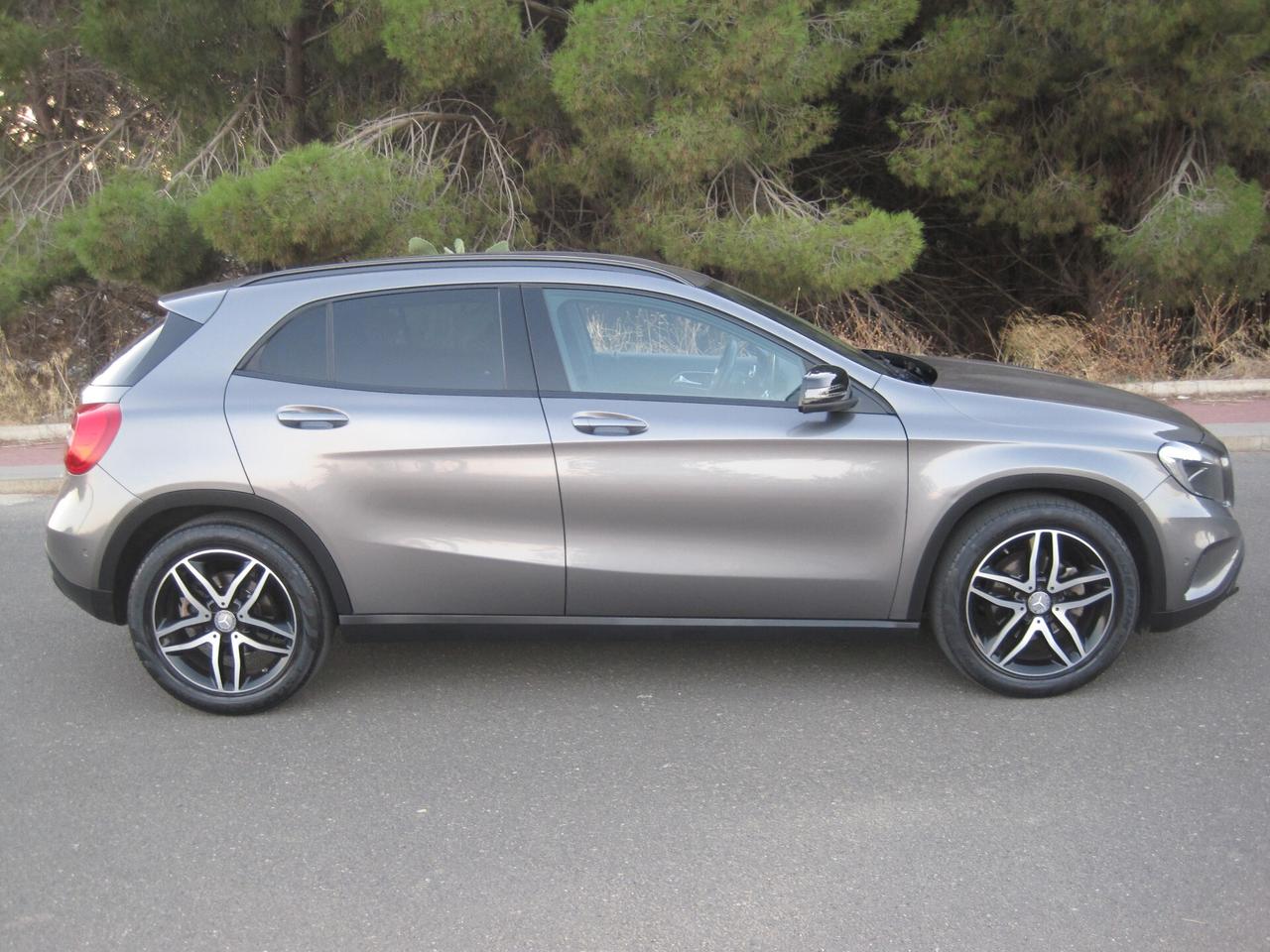 Mercedes-benz GLA 200 d Sport