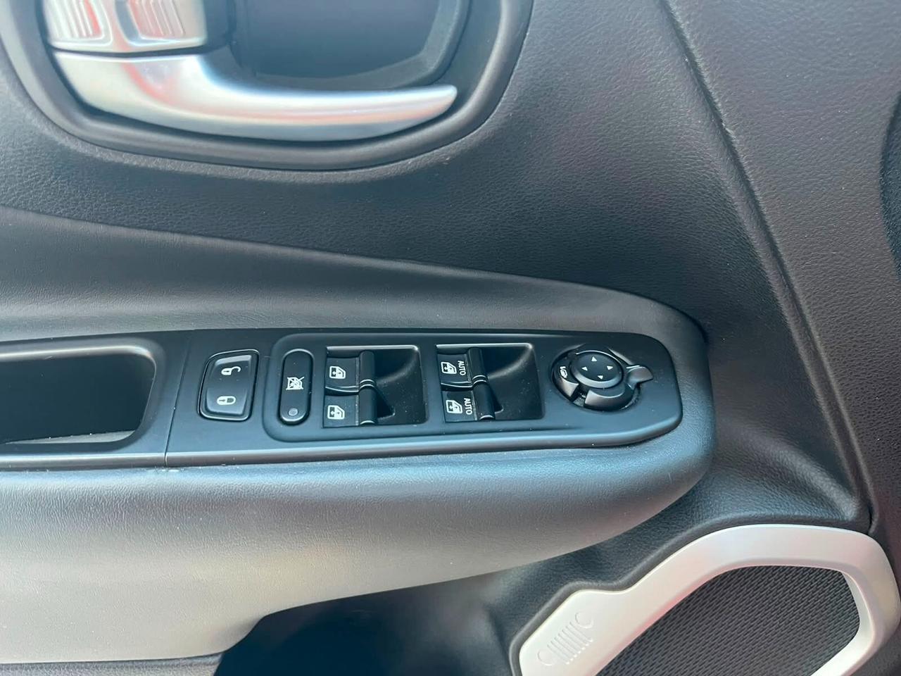 Jeep Renegade 1.6 Mjt - PERFETTA - 2017