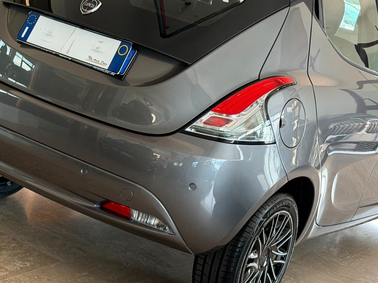 Lancia Ypsilon 1.2 69 cv. EcoChic GOLD (Imp. GPL)