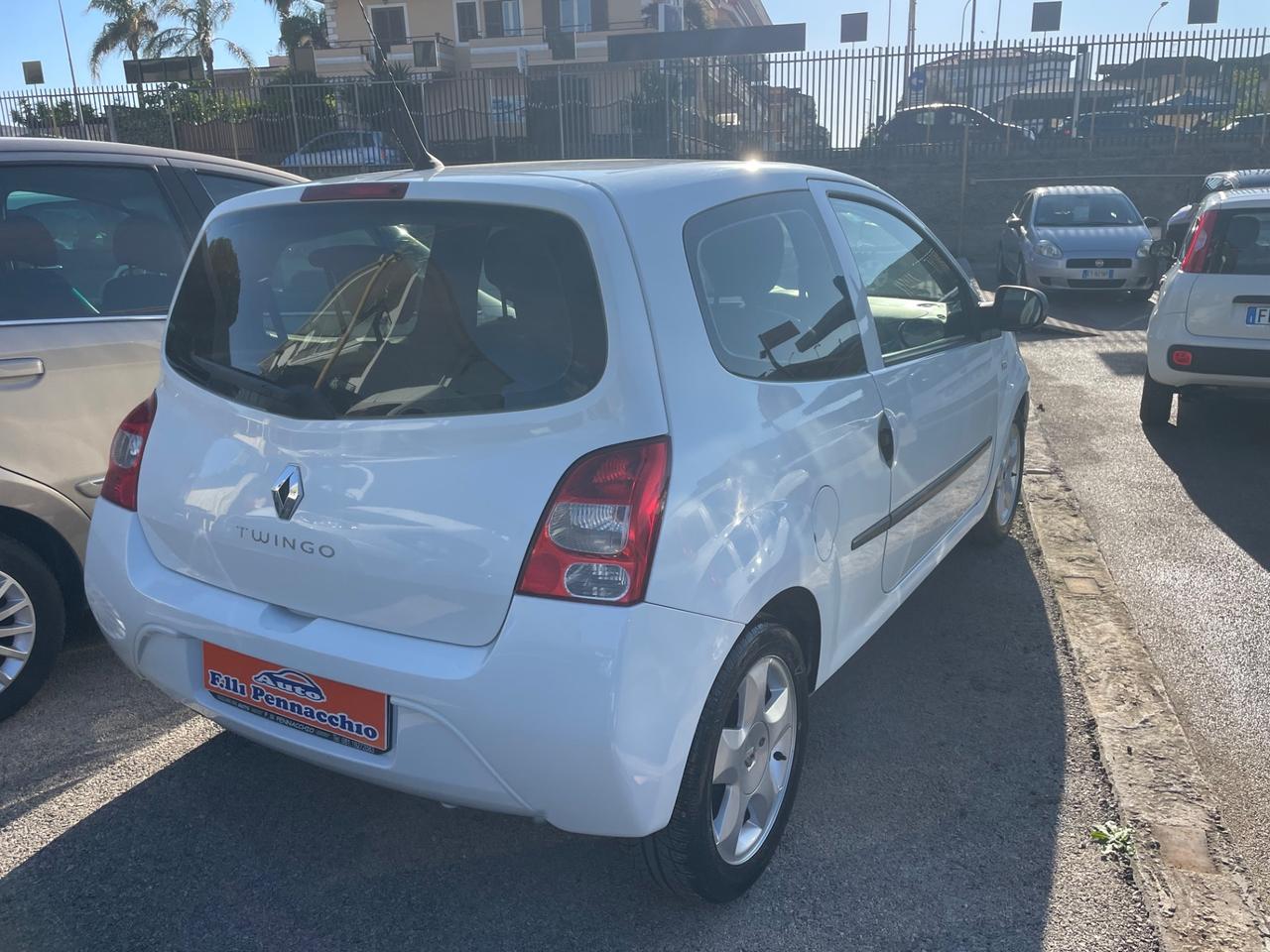 RENAULT TWINGO 1.2 BENZINA 75 (CV) 2010