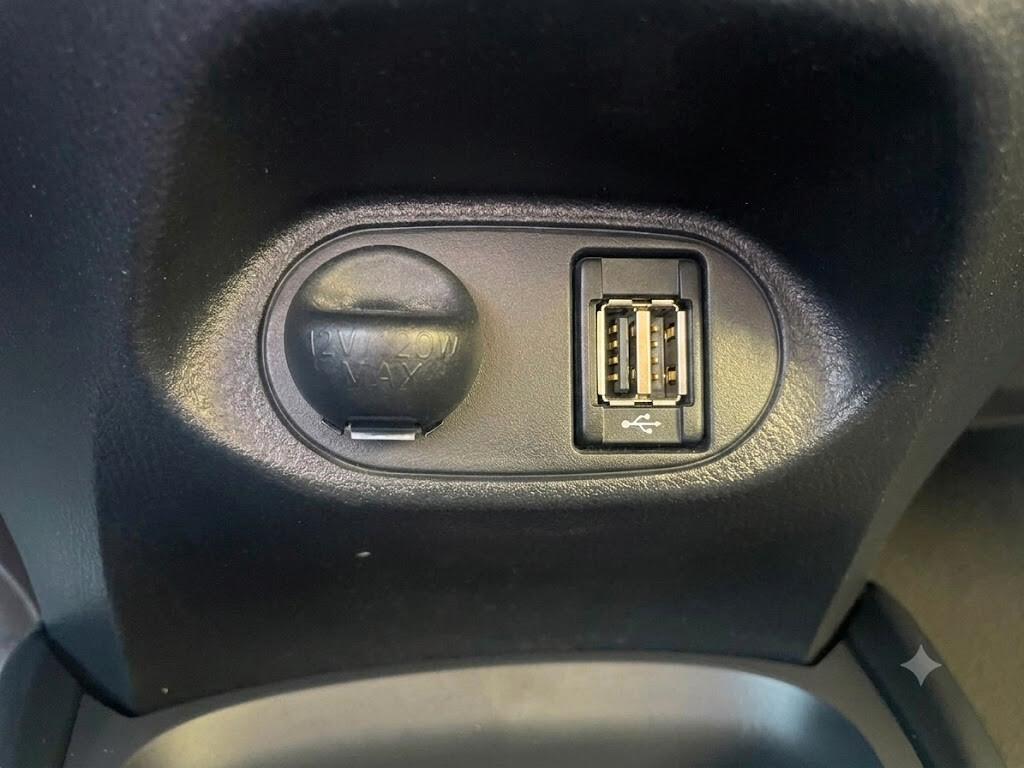 Toyota Yaris 1.5 Hybrid 5 porte Business