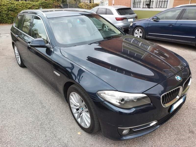 Bmw 530d xDrive 258CV Touring Luxury
