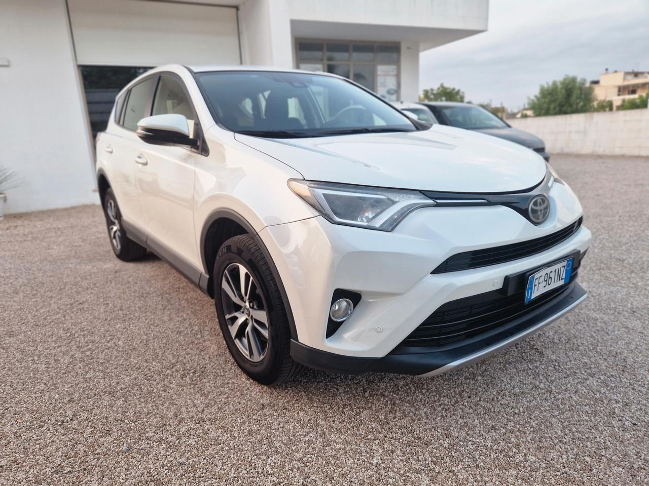 Toyota RAV 4 RAV4 2.0 D-4D 2WD Exclusive