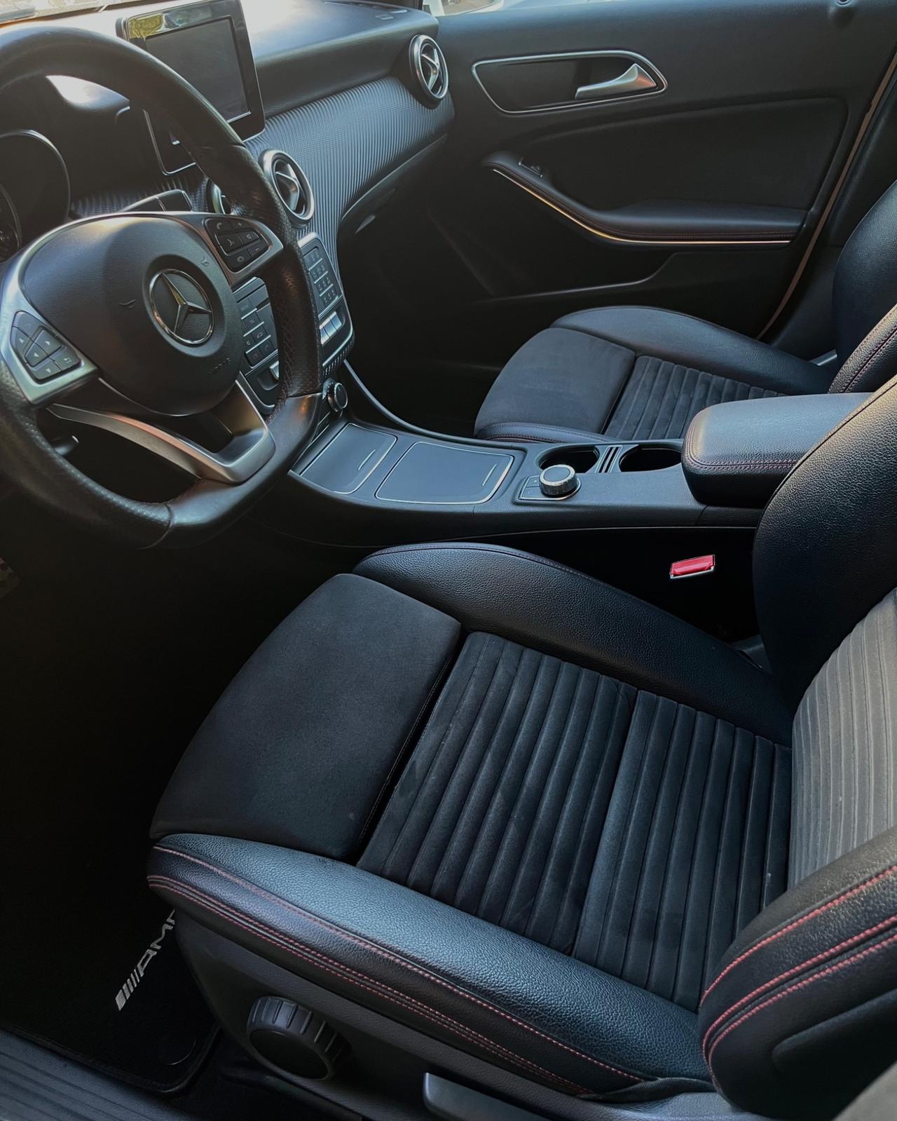 MercedesA 180 d PREMIUM AMG SUPER SCONTO