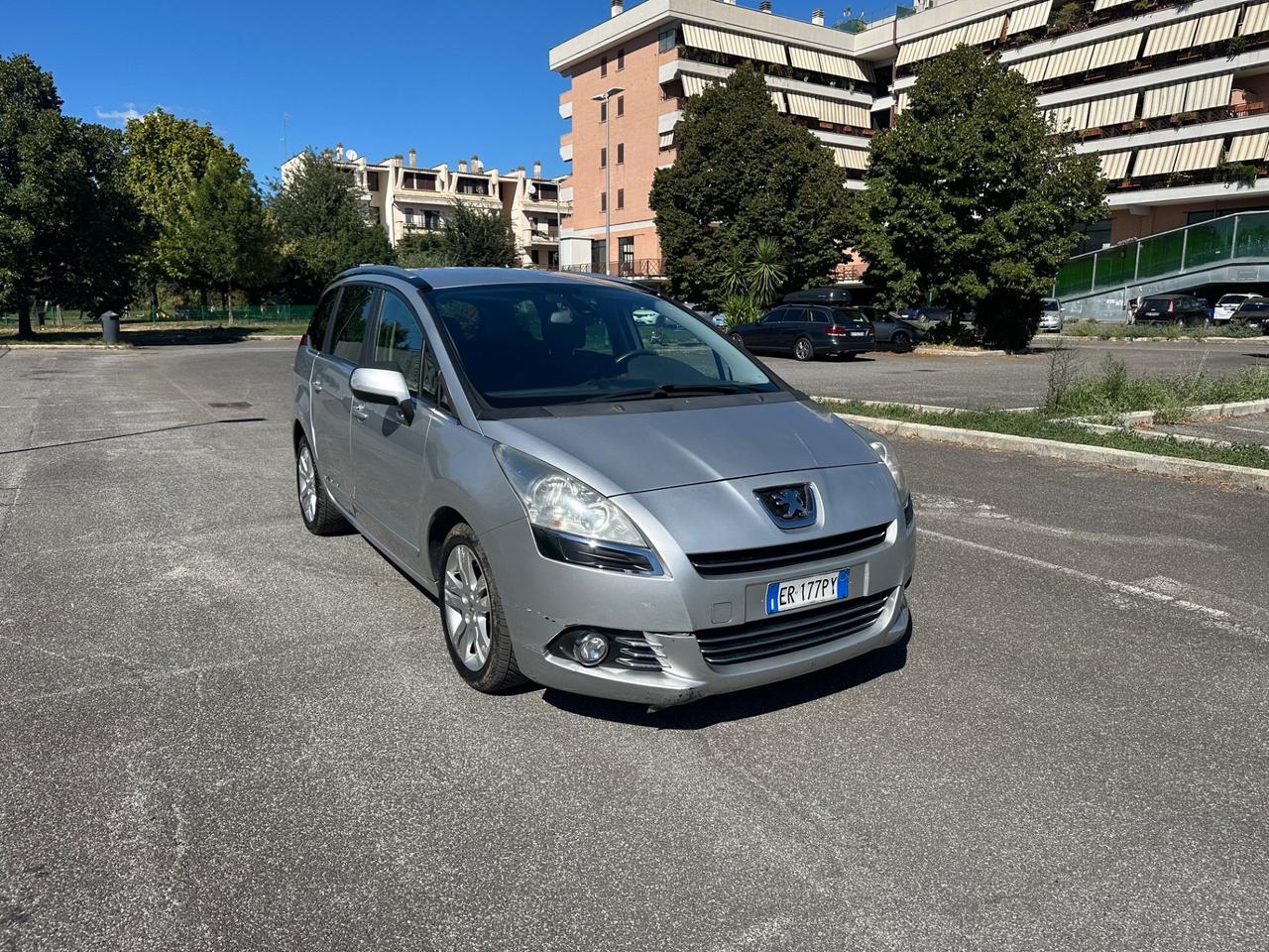 Peugeot 5008 1.6 HDi 115CV Access