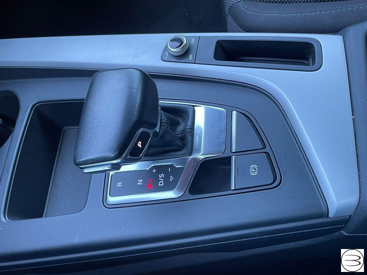 AUDI - A4 Avant - 35 TDI/163CV S tr. Business Adv