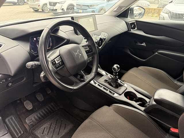 DS DS 3 Crossback DS 3 Crossback PureTech 100 Performance Line