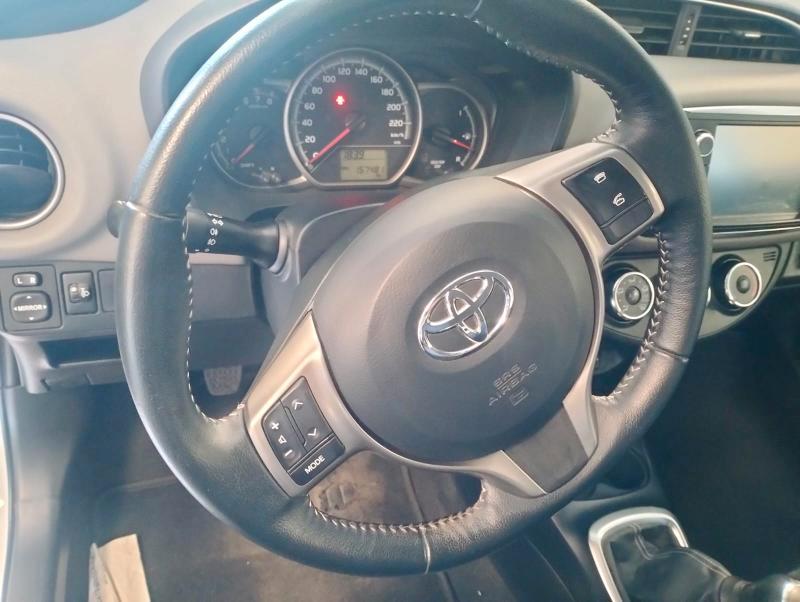 Toyota Yaris 5 Porte Yaris 5p 1.0 Cerchi Camera