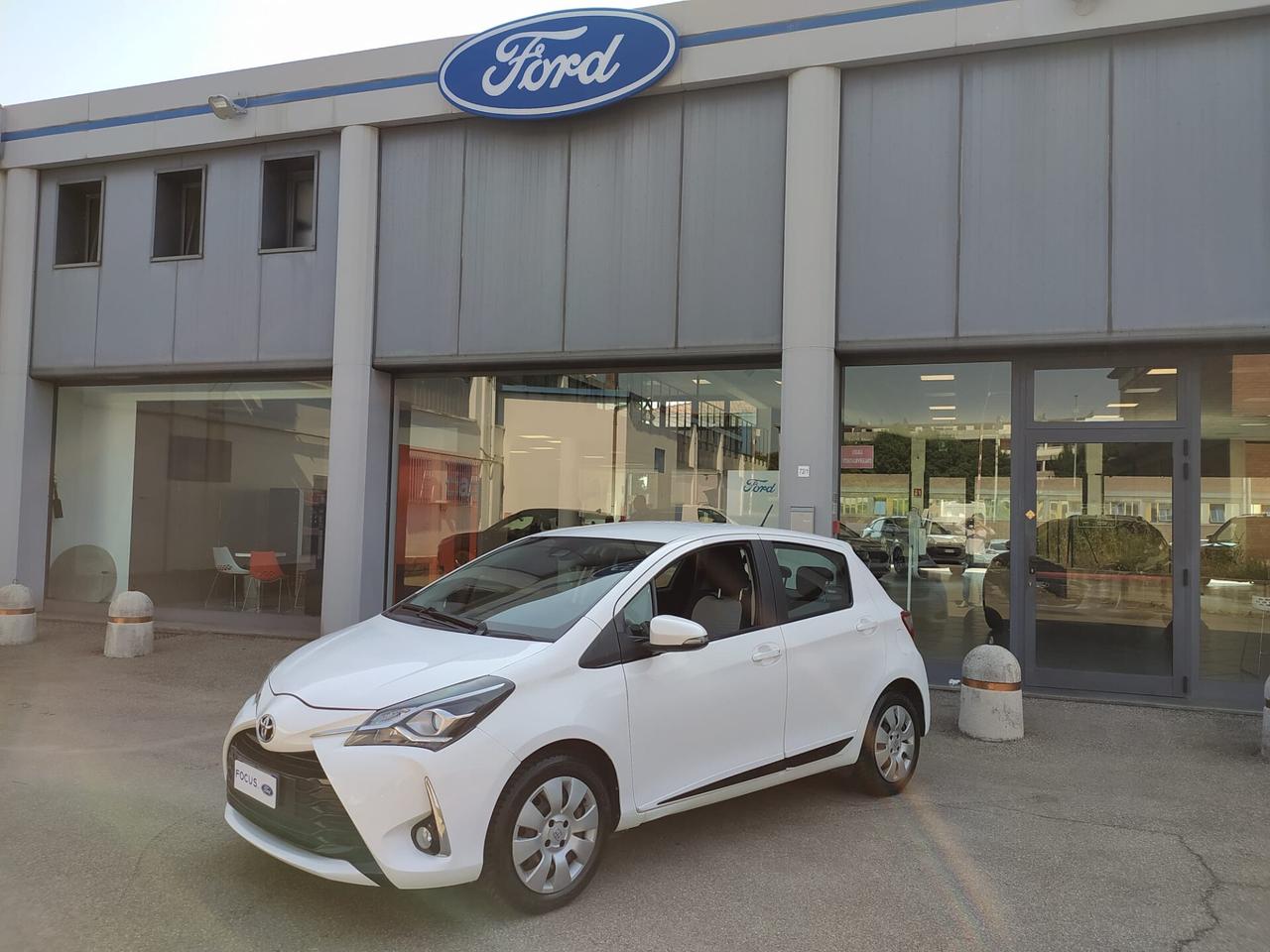 Toyota Yaris 1.0 72 CV 5 porte Active