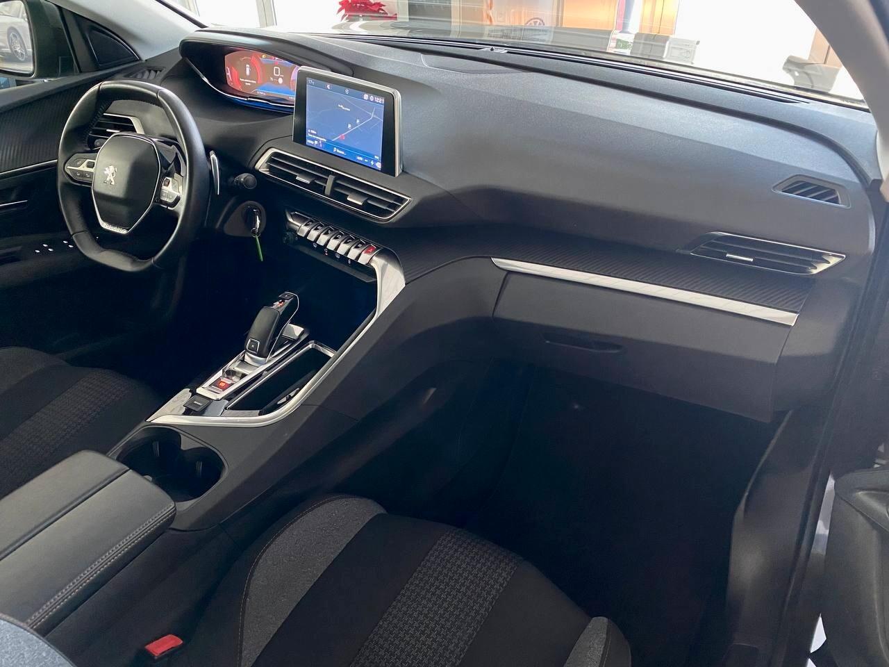 Peugeot 3008 BlueHDi 130 S&S EAT8 Business Sport