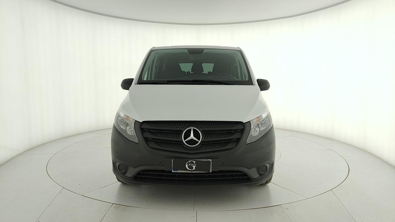 Mercedes-Benz Vito III - vito 114 cdi compact mixto