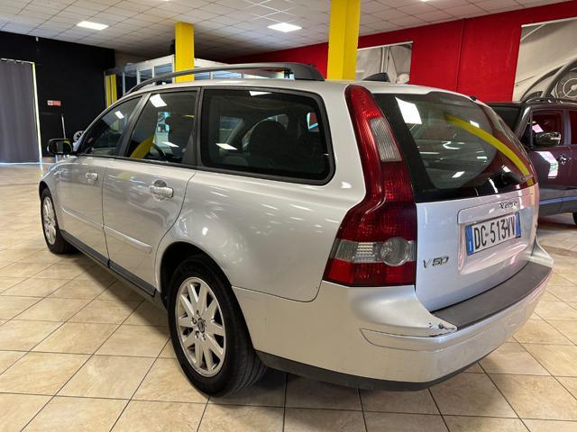 VOLVO V50 1.6 D CINGHIA FATTA- TURBINA NUOVA -GOMME 80%