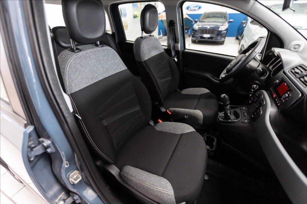 FIAT Panda 1.0 firefly hybrid City Cross s&s 70cv 5p.ti del 2021