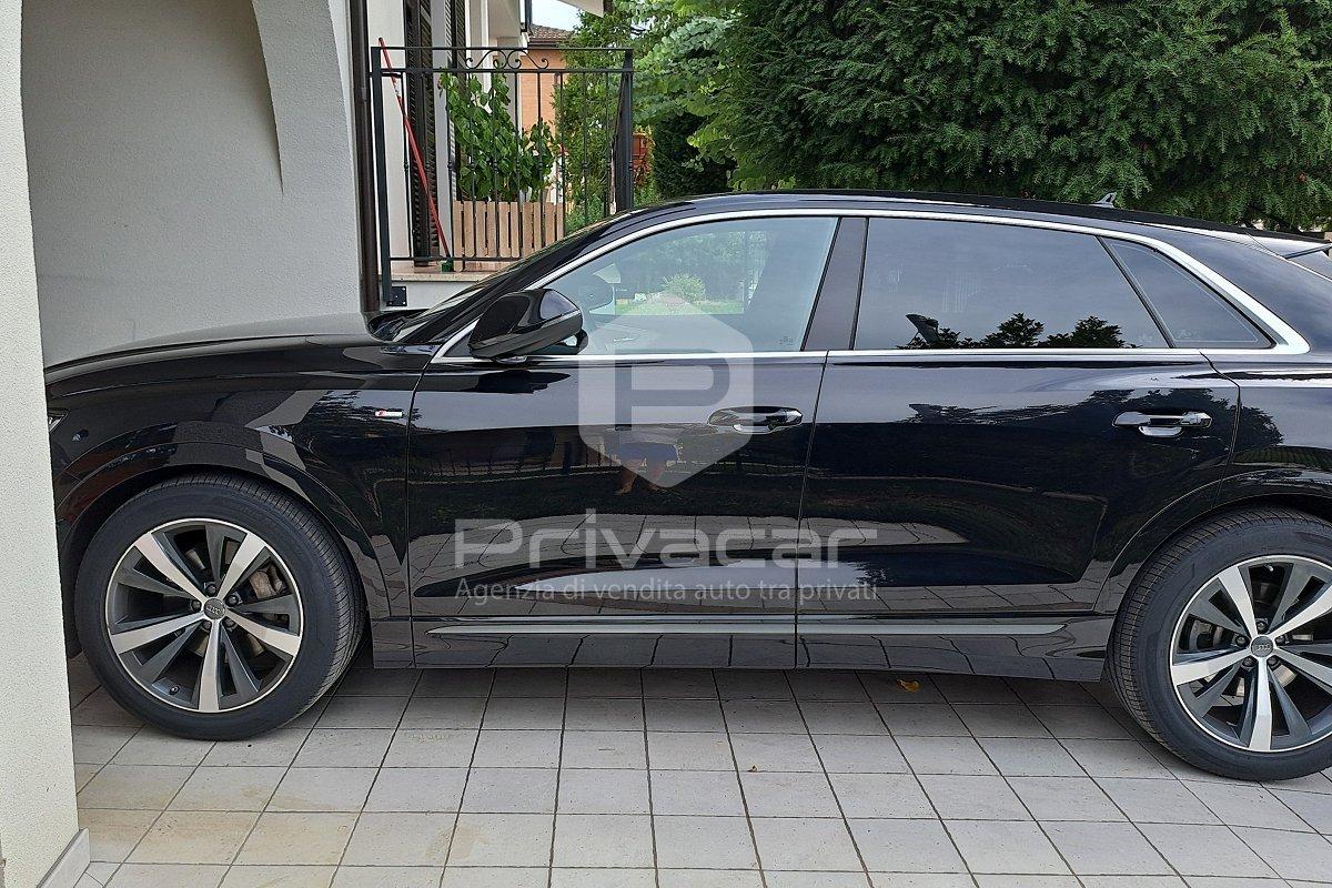 AUDI Q8 50 TDI 286 CV quattro tiptronic Sport