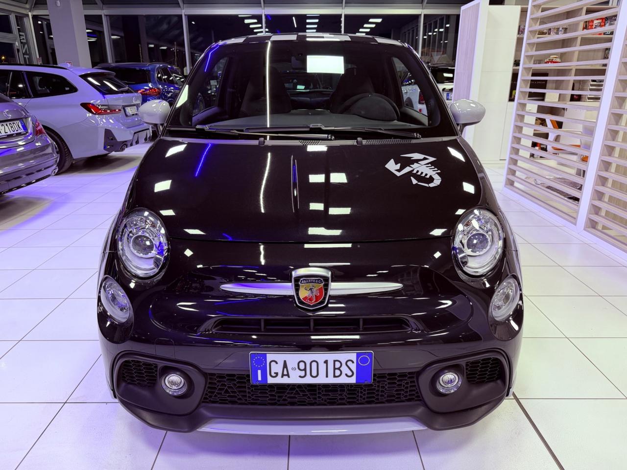 Abarth 695 1.4 Turbo T-Jet 180 CV 70° Anniversario