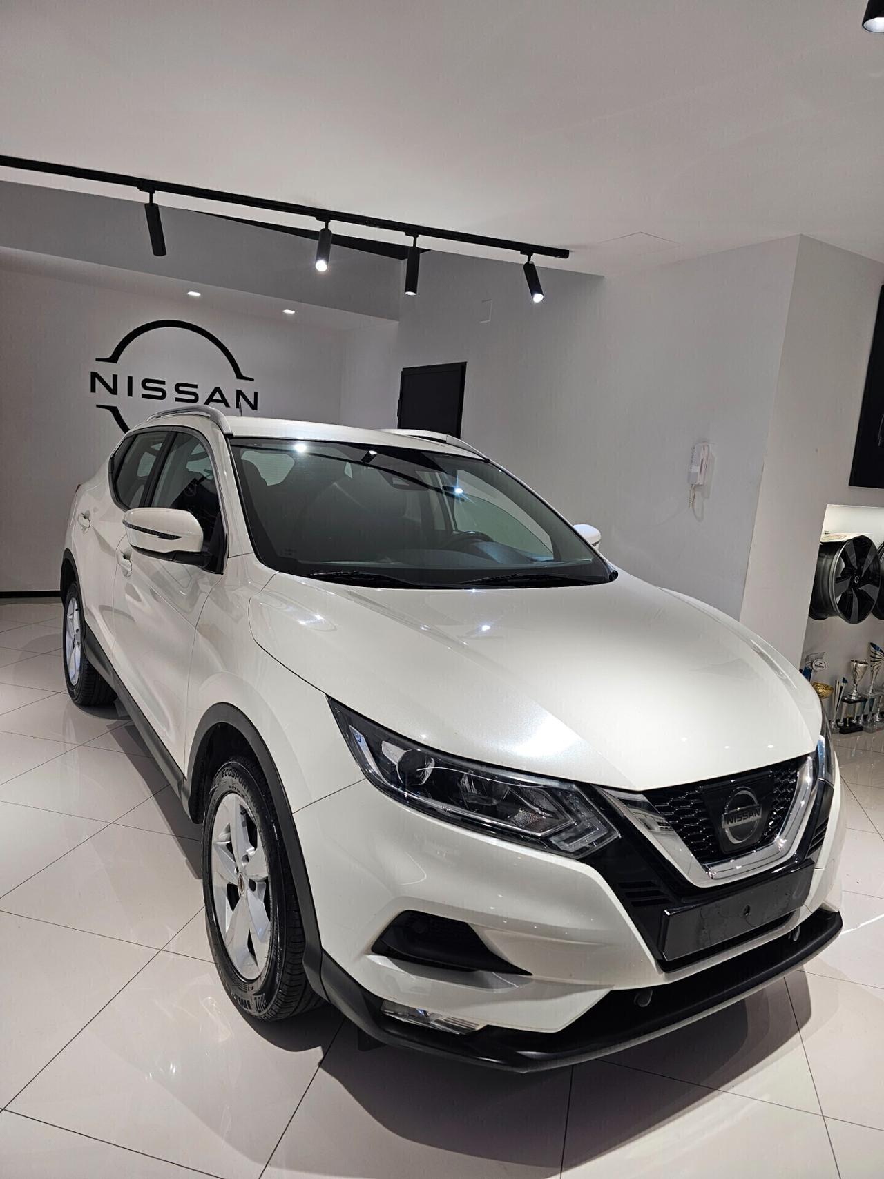 Nissan Qashqai 1.5 dCi N-Connecta