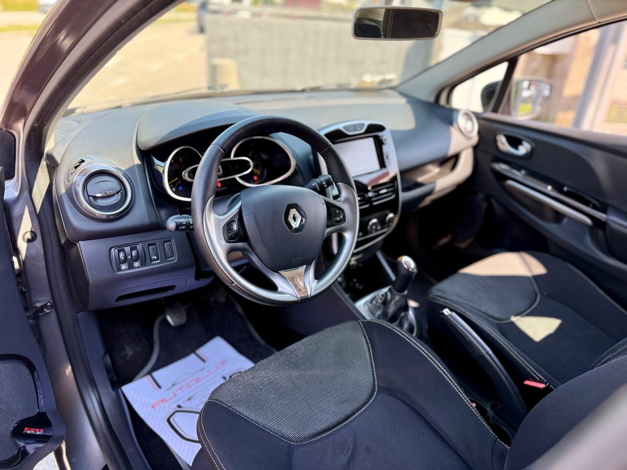 Renault Clio Sporter 1.5 dCi 8V 75CV Wave 2014