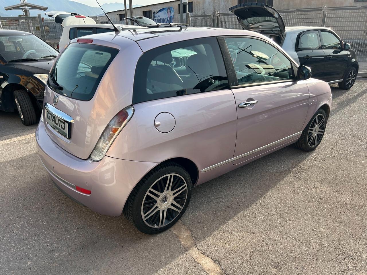 Lancia Ypsilon 1.3 MJT 75Cv Elle 97.900Km