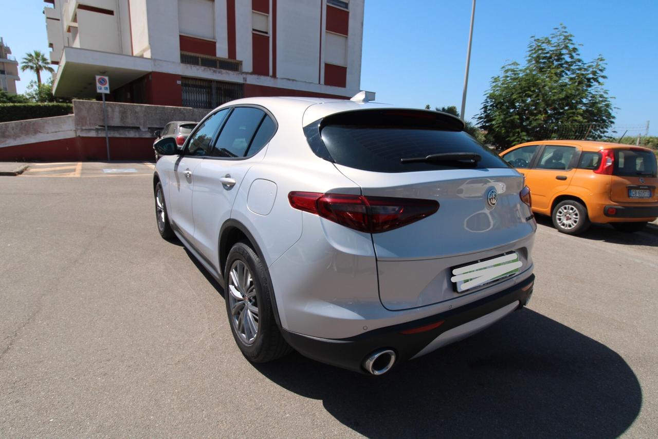 Alfa Romeo Stelvio 2.2 Turbodiesel 190 CV AT8 RWD Executive
