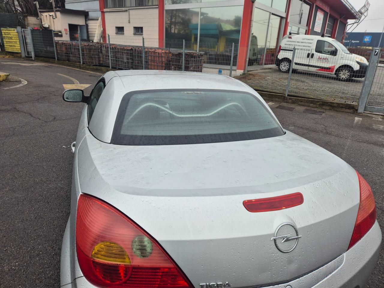 Opel Tigra TwinTop 1.4 16V First Edition