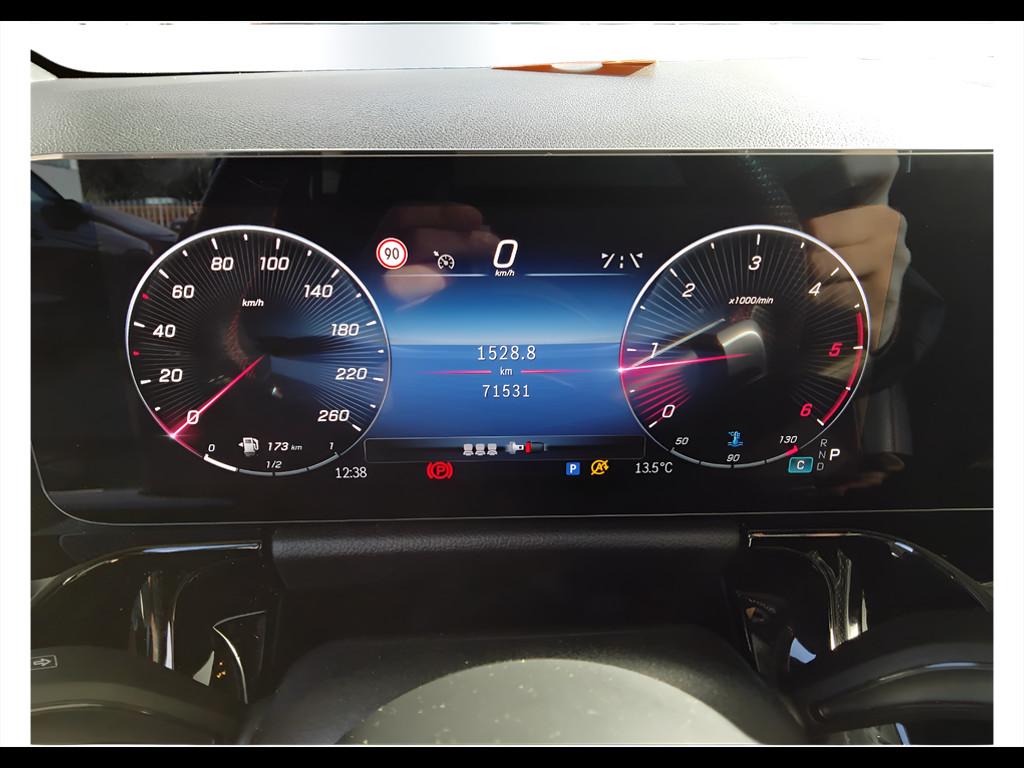 Mercedes-Benz Classe B - W247 2023 - B 180 AMG Line Advanced Plus auto