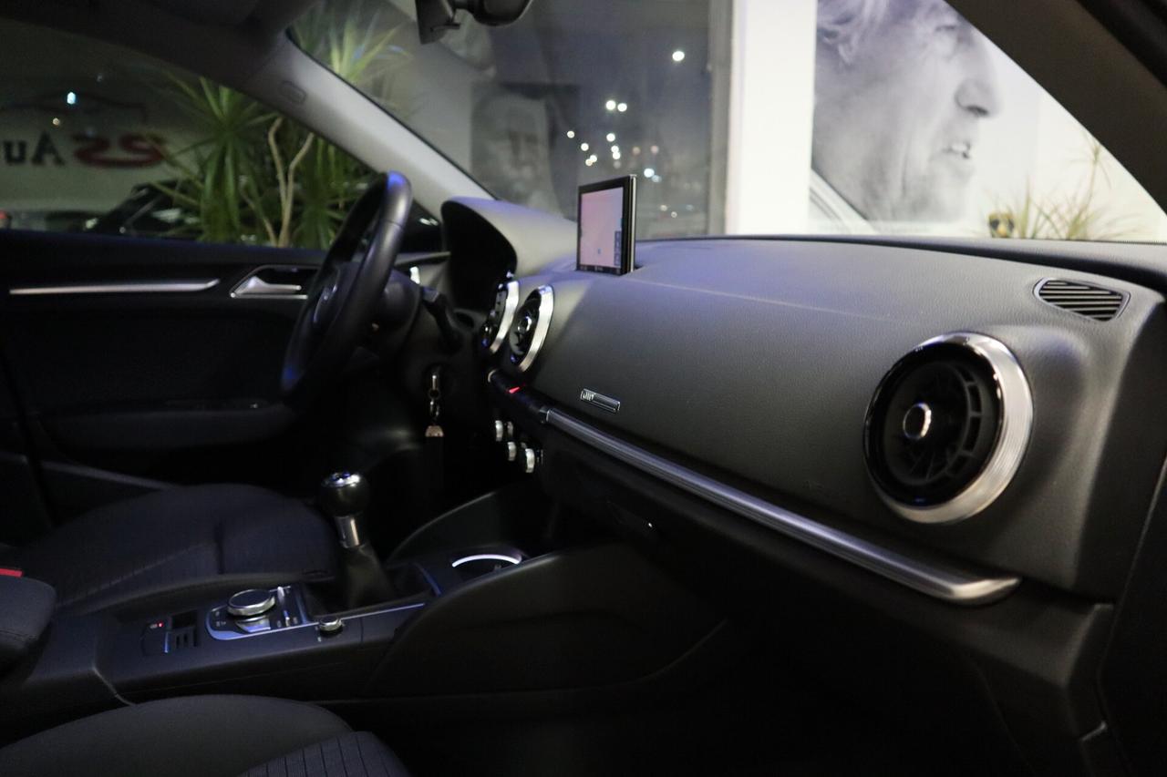 Audi A3 SPB 30 TDI Sport