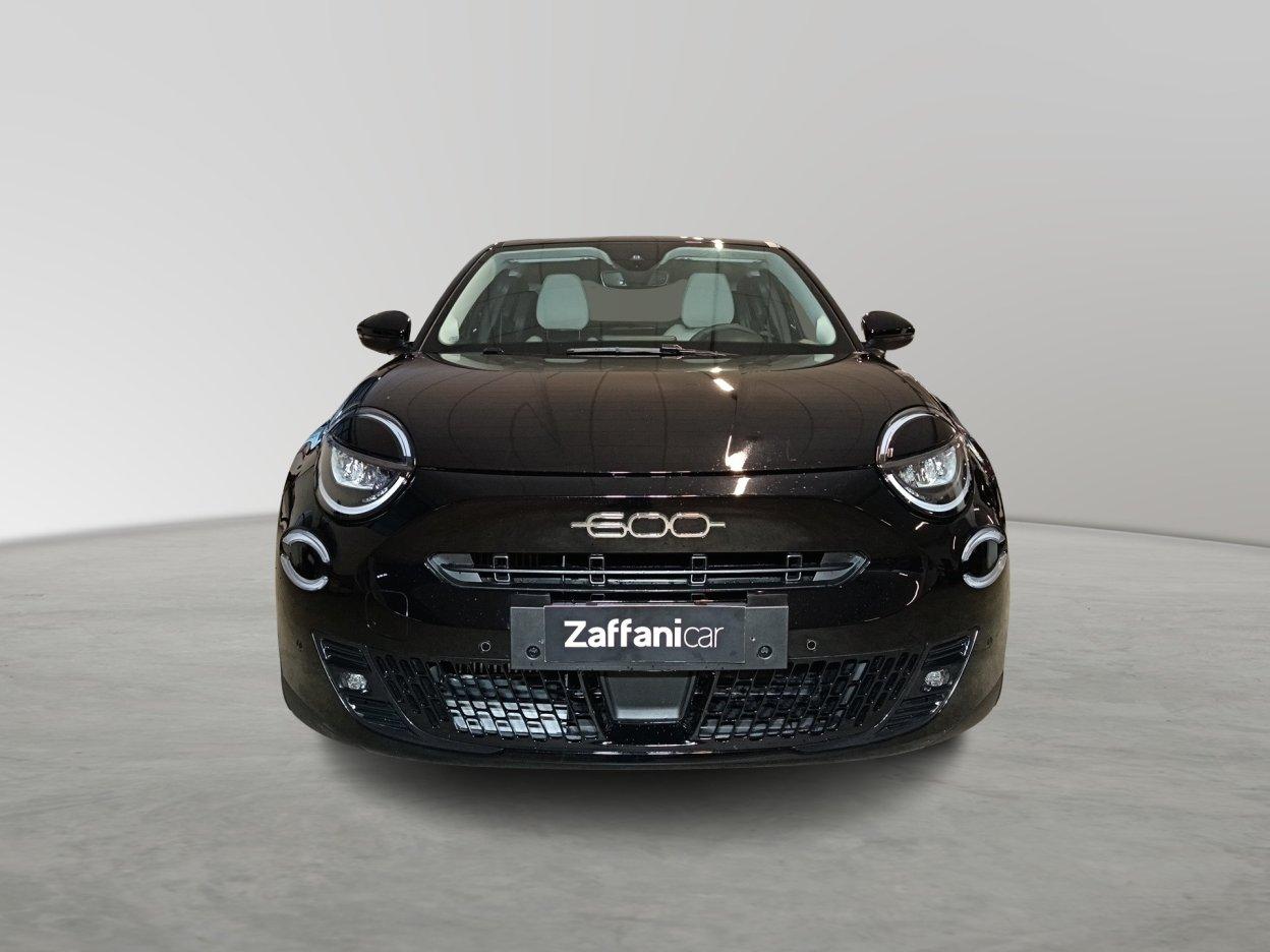 FIAT 600 (2023-->) - 600 Hybrid 110 CV DCT MHEV La Prima