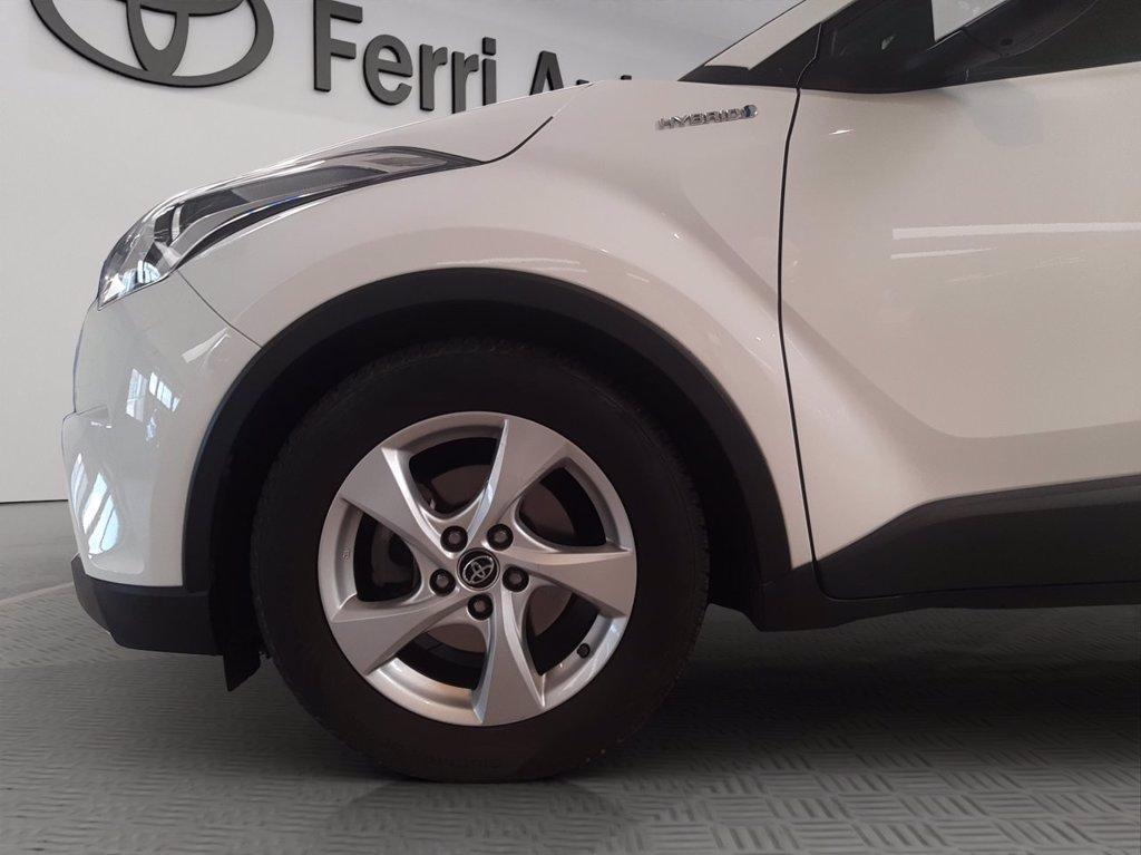 TOYOTA C-hr 1.8h active 2wd e-cvt del 2018