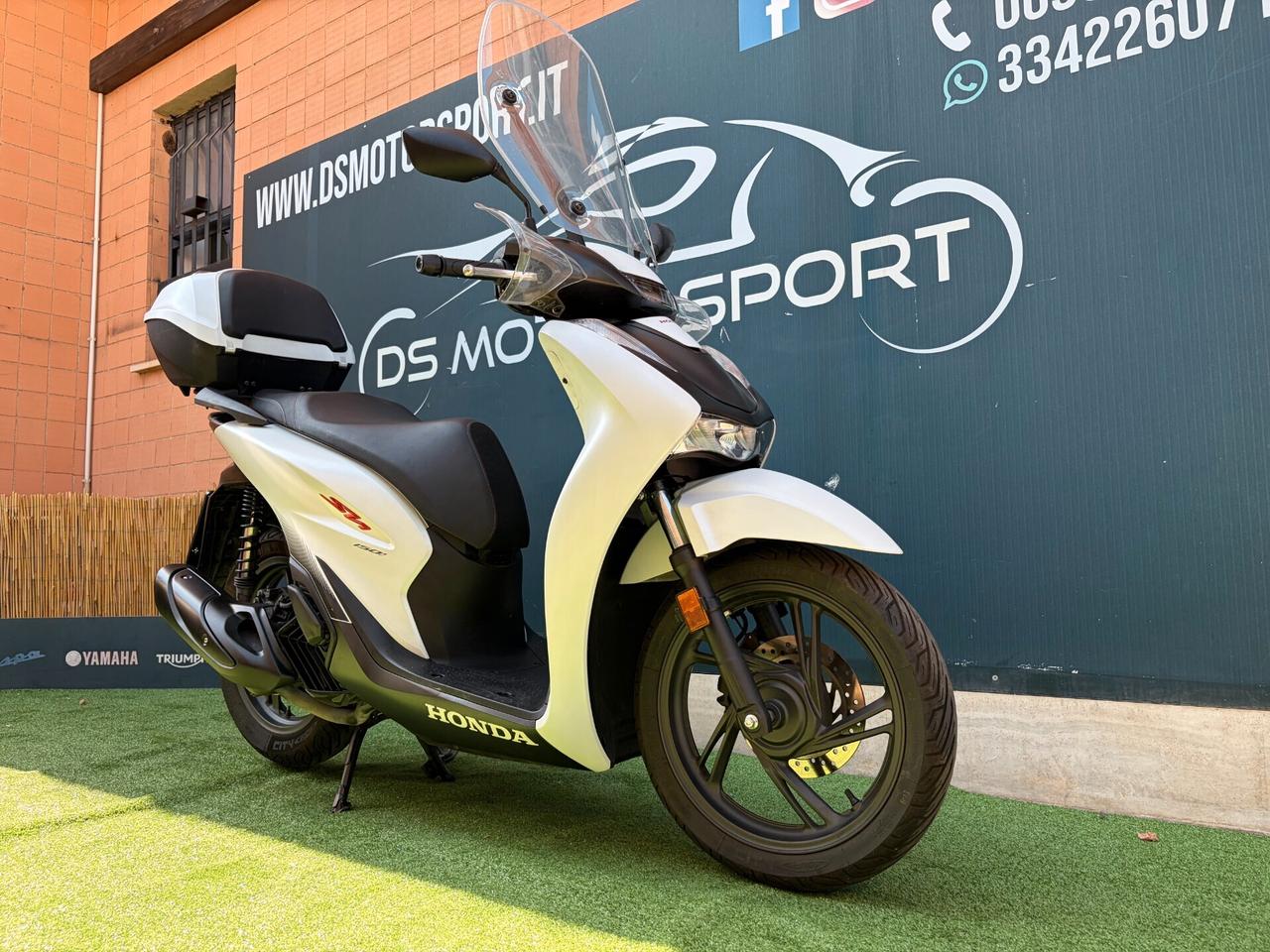 Honda SH 150 ABS SPORT 5.000 km garanzia ufficiale