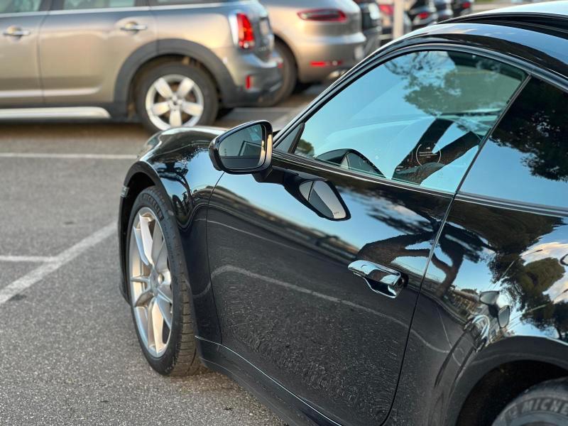 Porsche 992 3.0 Carrera auto