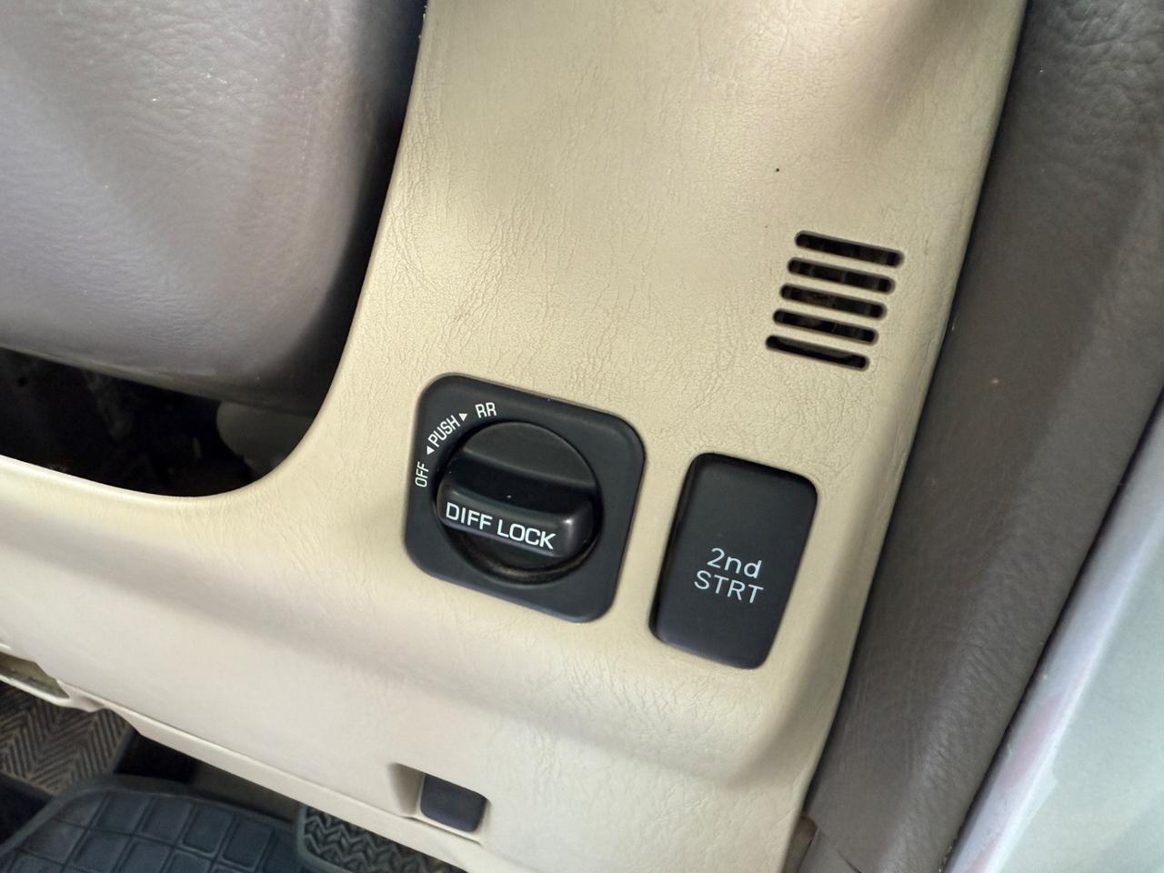 Toyota Land Cruiser KDJ120 3.0 D 163cv ASI / STORICA / AUTOM