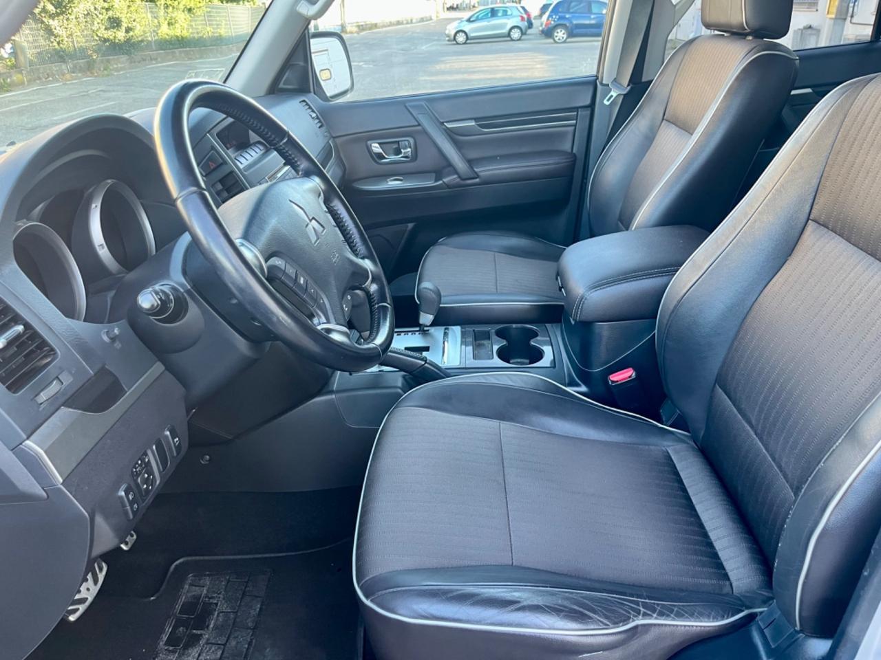 Mitsubishi Pajero 3.2 DI-D aut. Instyle 119.000km 2010 perfetta