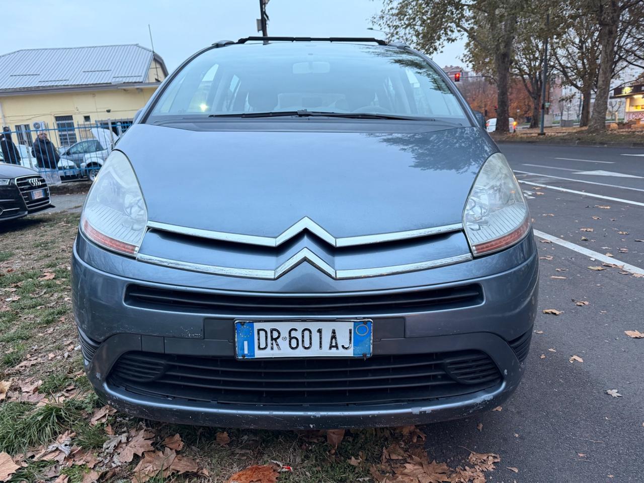 Citroen C4 Grand Picasso 7 posti benzina