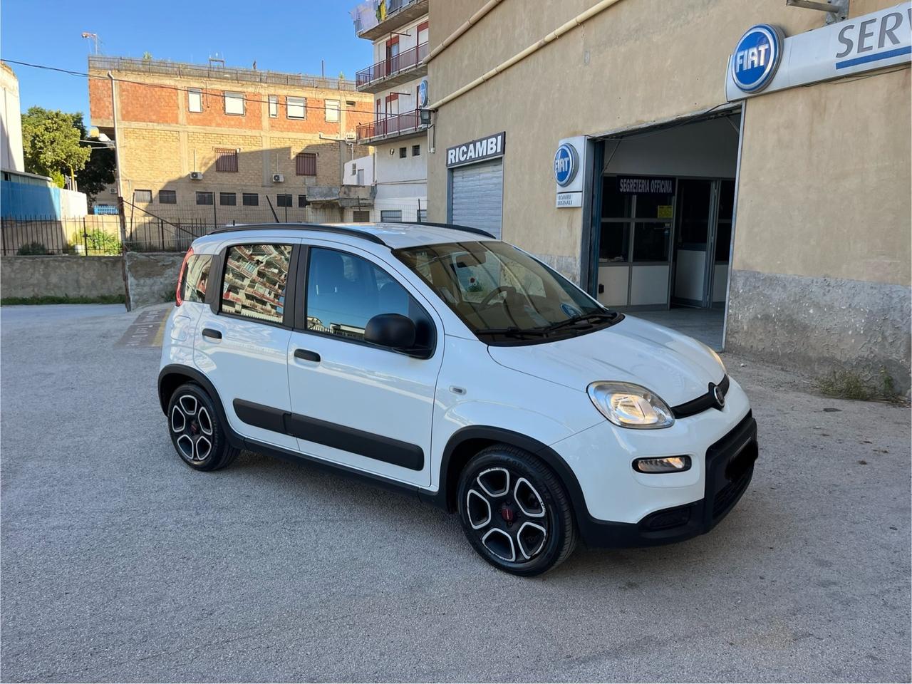 Fiat Panda 1.0 FireFly S&S Hybrid City Cross