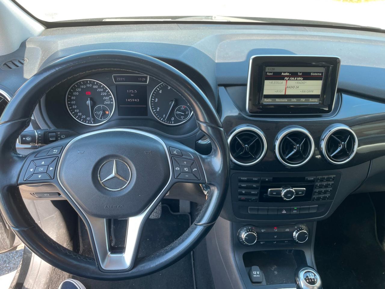 Mercedes-benz B 180 Premium UNICO PROPRIETARIO
