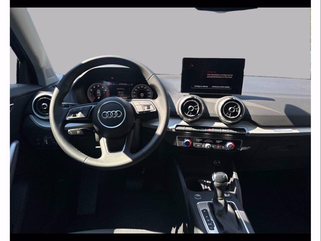 AUDI Q2 35 1.5 tfsi identity black s-tronic del 2026