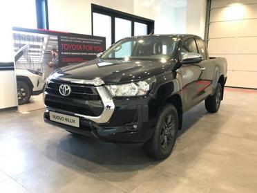 TOYOTA Hilux 2.4 D-4D 4WD M Extra Cab Lounge