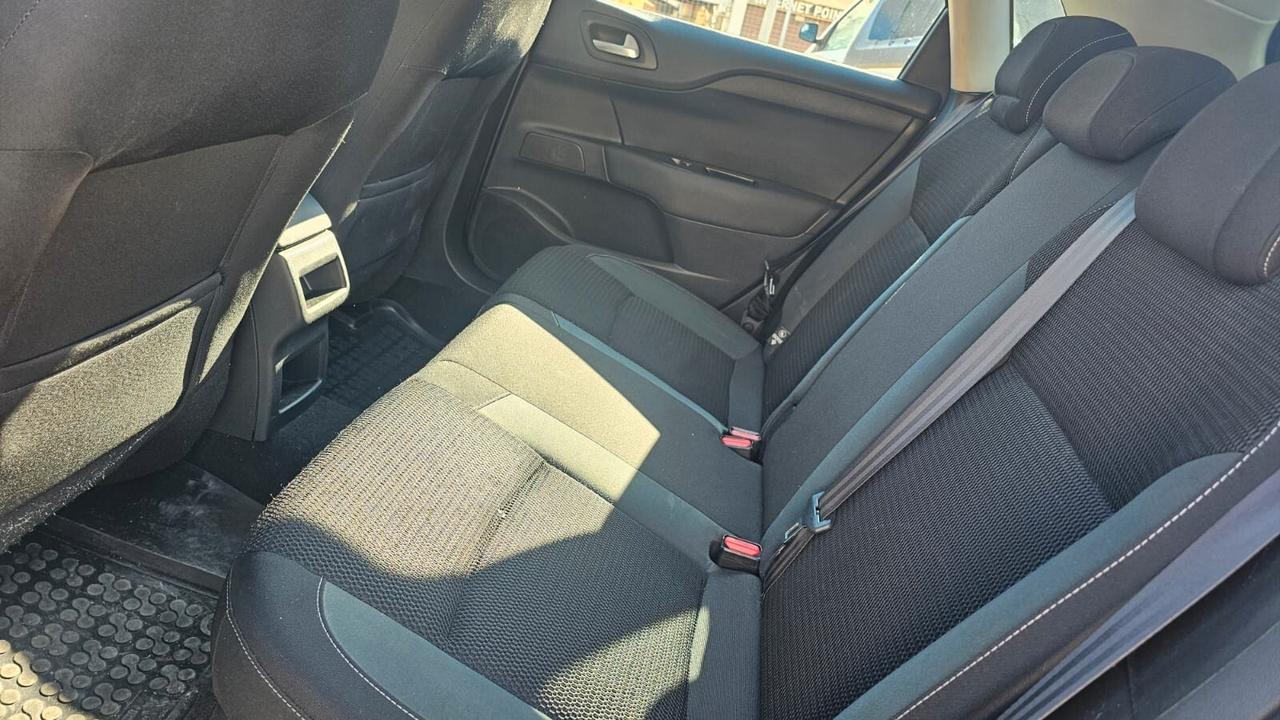 Citroen C4 BlueHDi 100 Feel