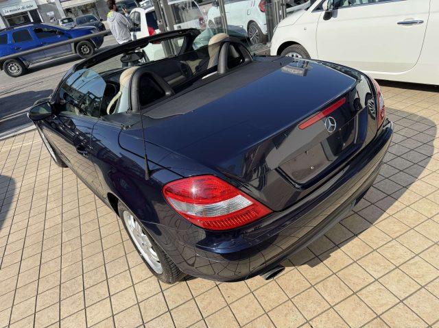 MERCEDES-BENZ SLK 200